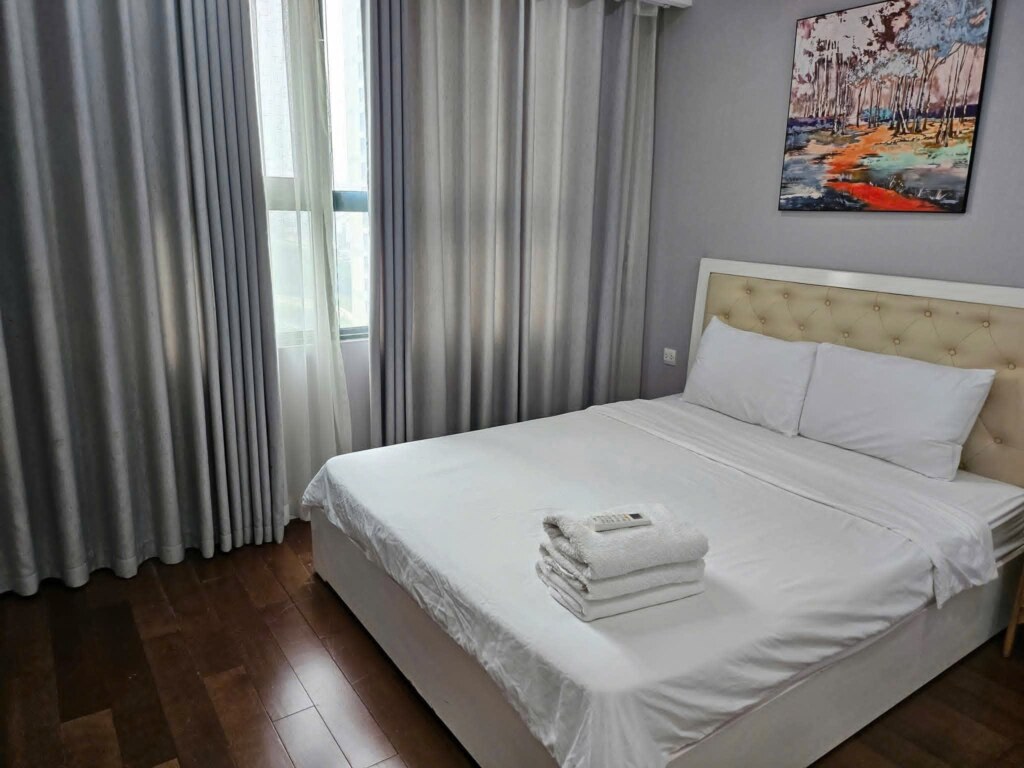 3 Bedroom 2 Bathroom Apartment For Rent At Vinhomes Dcapitale 100 M 631 01