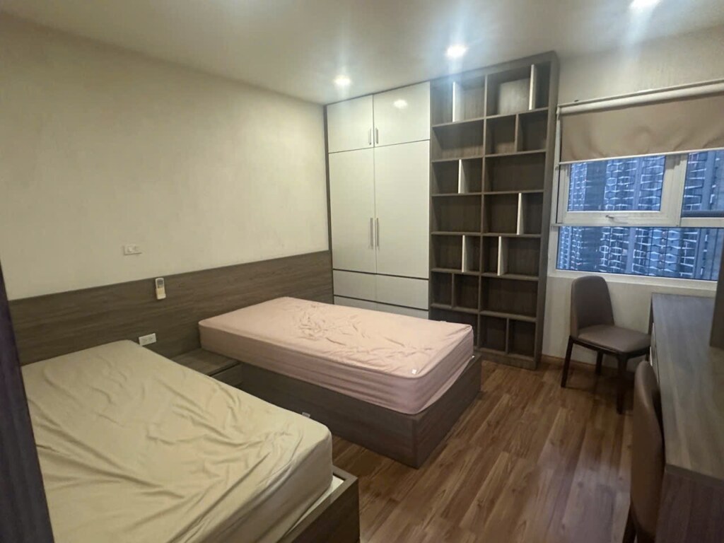 Fully Furnished 2 Bedroom Apartment For Rent At Golden Palace Me Tri 526 01