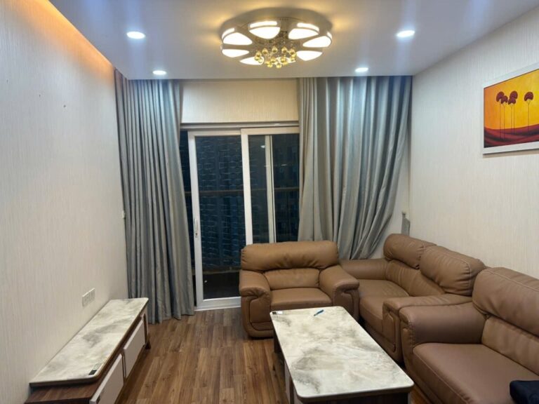 Fully Furnished 2 Bedroom Apartment For Rent At Golden Palace Me Tri 526 05