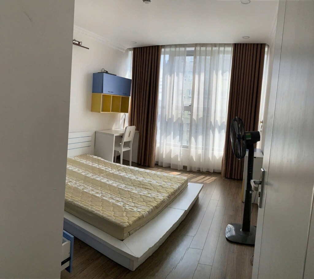Fully Furnished 3 Bedroom 2 Bathroom Apartment For Rent In Thang Long Number One 117m2 640 02