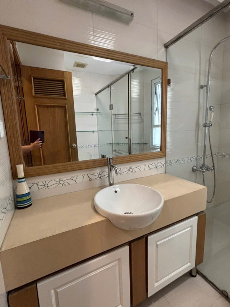 Fully Furnished 3 Bedroom Apartment For Rent At Golden Palace Me Tri 504 03