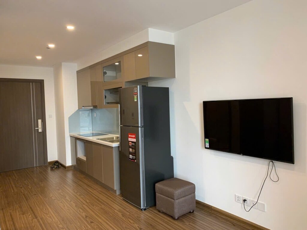 Fully Furnished 32 Bedroom Apartment For Rent At Vinhomes West Point 589 01